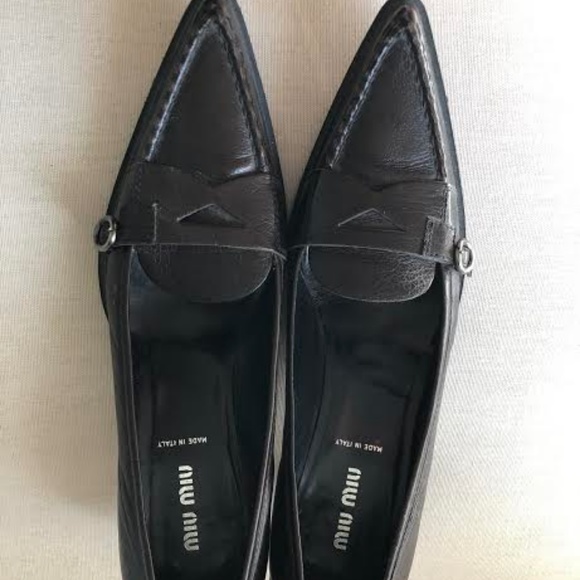 Miu Miu Shoes - Vintage Miu Miu kitten heel loafer
